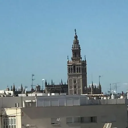 Tkm Amplio Y Familiar, Terraza Privada Sevilha